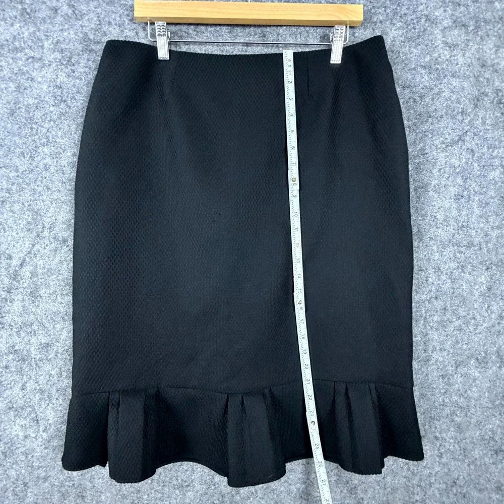 Womens Pencil Skirt 14 Black Lined Ruffle Hem Back Zip Formal Career Academic